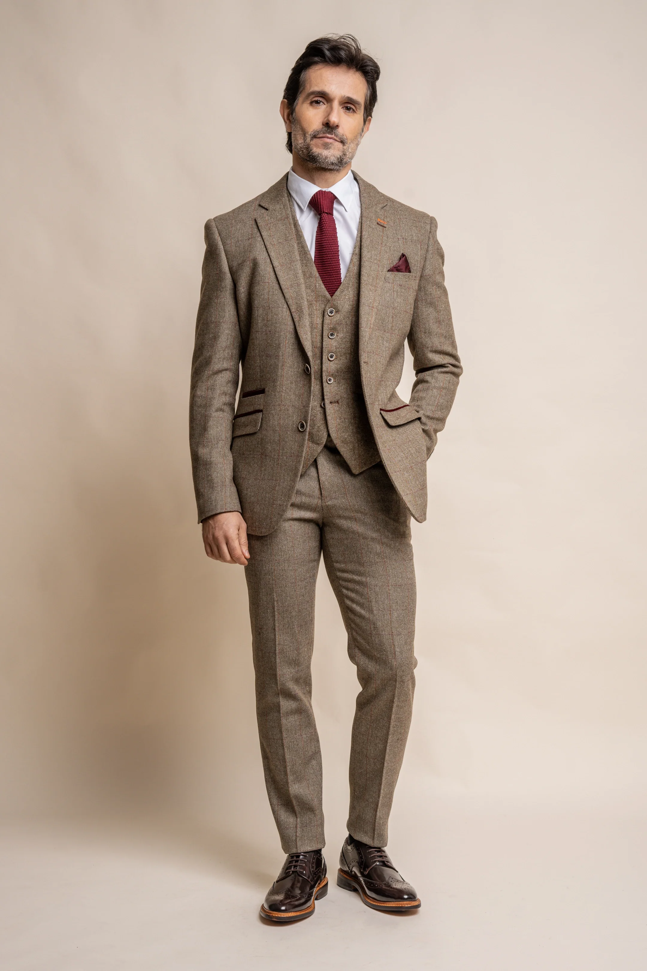Gaston Sage Three Piece Suit - Image 15