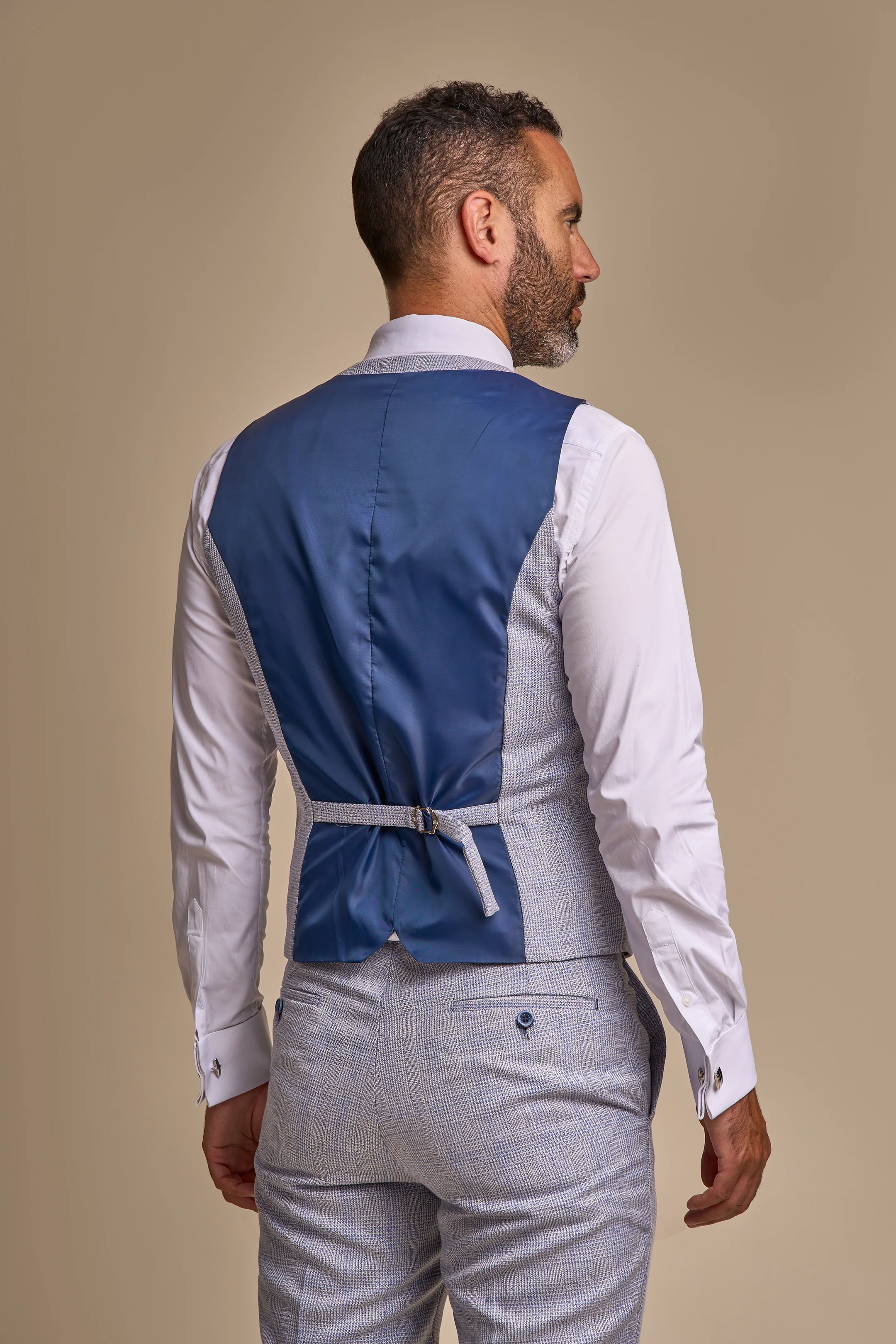 Caridi Sky Check Three Piece Suit - Image 4